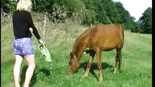 Ragazze video casalinghi amatoriali italiani avendo grande amico in tutti i suoi buchi