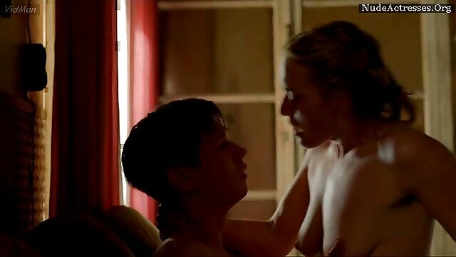Lo video casalinghi hot studente ingoiare thai grosso cazzo di suo marito